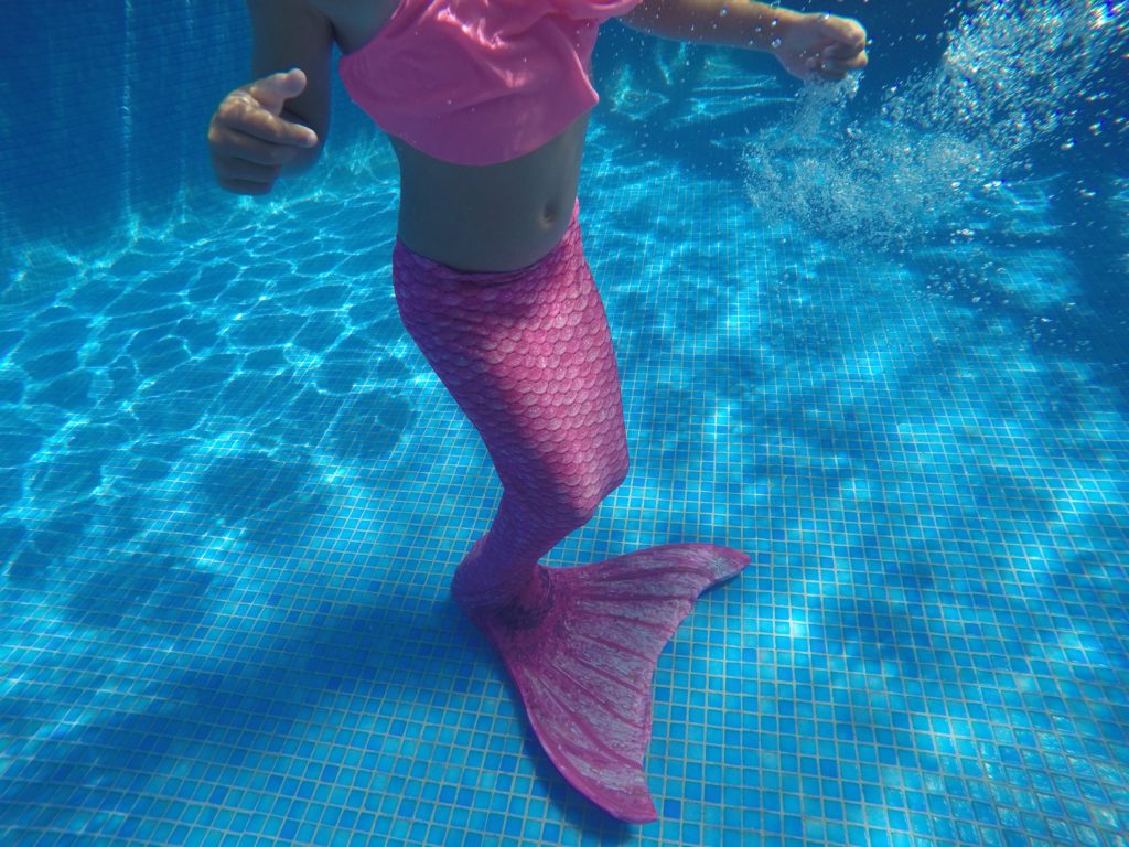 Fin Fun Mermaid Tails for Globetrotting Girls - Globetrotting Mommy
