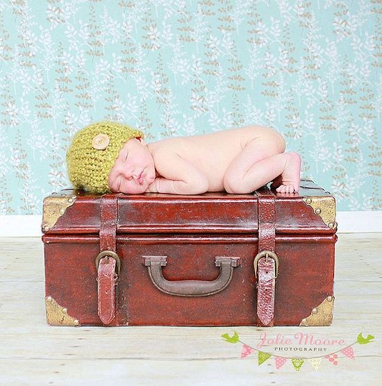 Globetrotting Mommy - Travel inspired baby photo shoot ideas