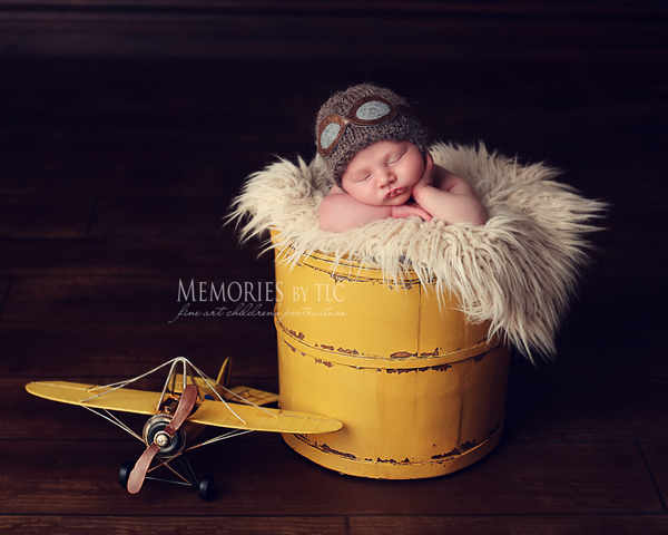 Globetrotting Mommy - Travel inspired baby photo shoot ideas