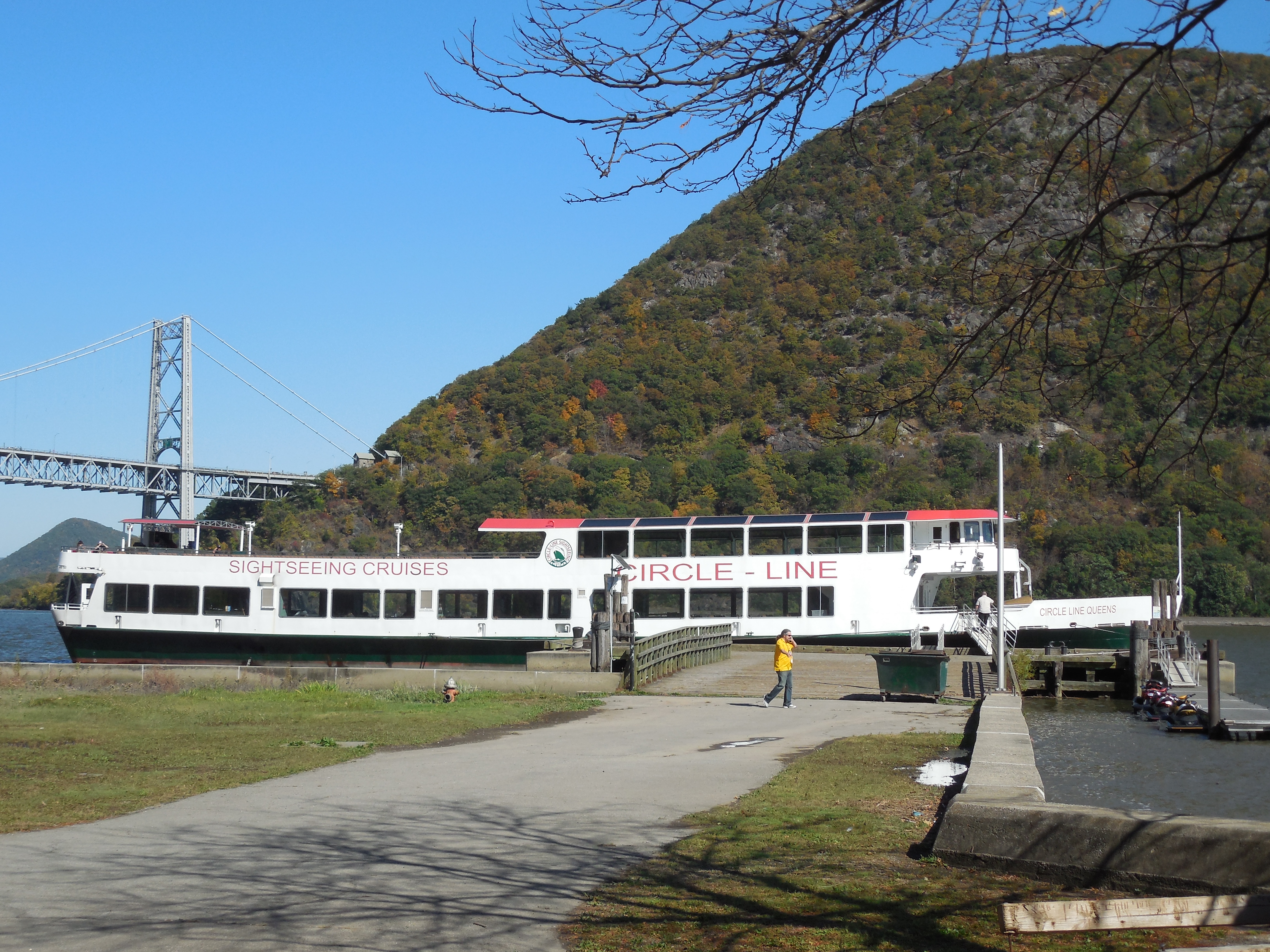 Circle Line Debuts Bear Mountain Fall Cruises Globetrotting Mommy